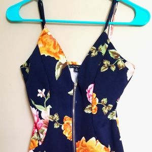 Women's floral dress size Small